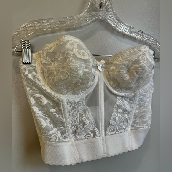 Vintage white lace Goddess corset. Size 38B. Excellent condition. - Picture 9 of 9